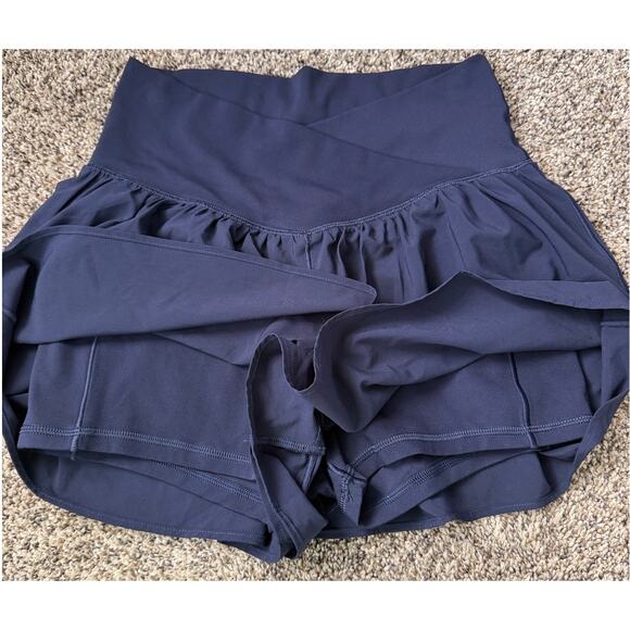 Offline by Aerie women's flow shorts size M - Picture 4 of 6